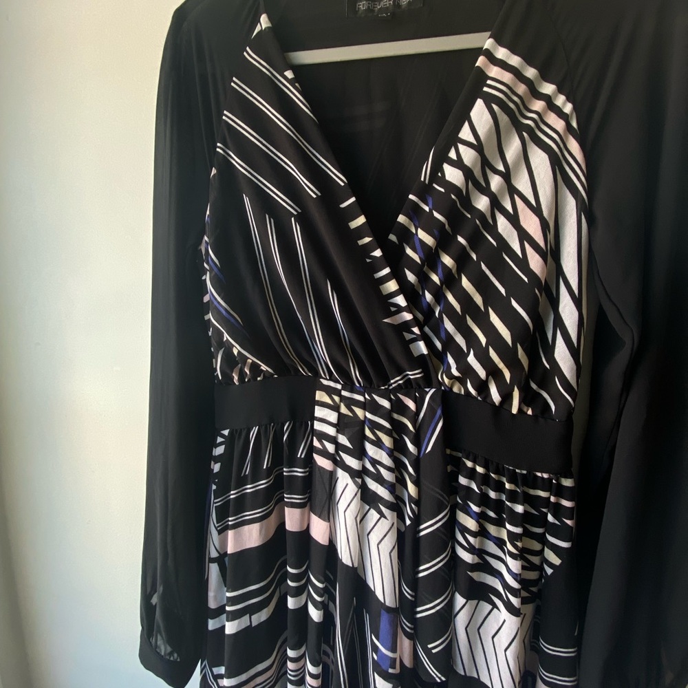 Host pick 🌟 Forever New - wrap front spliced dress / size 8 brand new - Picture 10 of 10